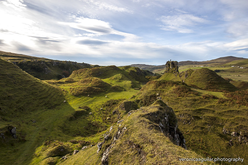 Fairy Glen - un lieu où rechercher les fées sur l'île de Skye Fairy Glen un lieu ou rechercher les fees sur l ile de Skye ecosse 1 Fairy-Glen-un-lieu-ou-rechercher-les-fees-sur-l-ile-de-Skye-ecosse-1