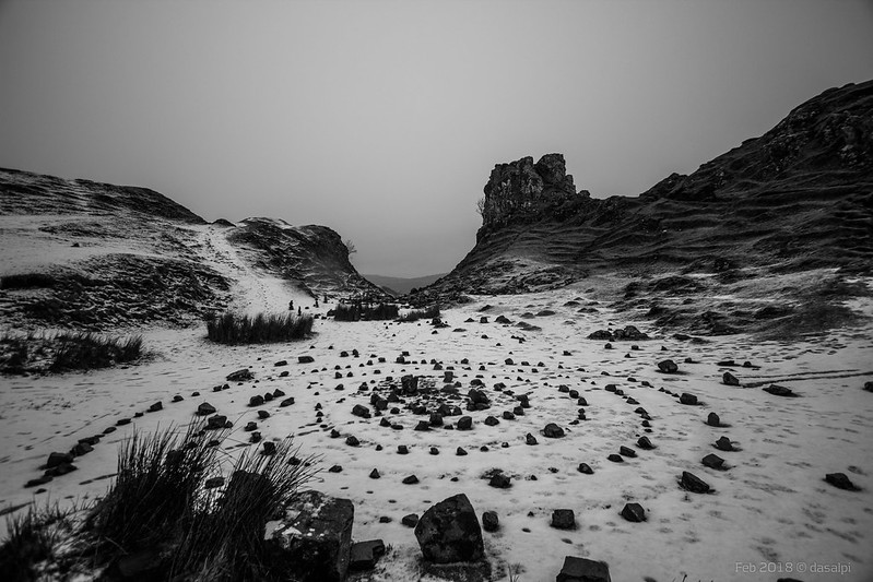 Fairy Glen - un lieu où rechercher les fées sur l'île de Skye Fairy Glen un lieu ou rechercher les fees sur l ile de Skye ecosse 14 Fairy-Glen-un-lieu-ou-rechercher-les-fees-sur-l-ile-de-Skye-ecosse-14