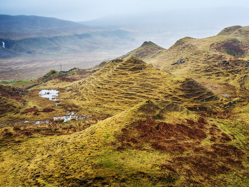 Fairy Glen - un lieu où rechercher les fées sur l'île de Skye Fairy Glen un lieu ou rechercher les fees sur l ile de Skye ecosse 15 Fairy-Glen-un-lieu-ou-rechercher-les-fees-sur-l-ile-de-Skye-ecosse-15