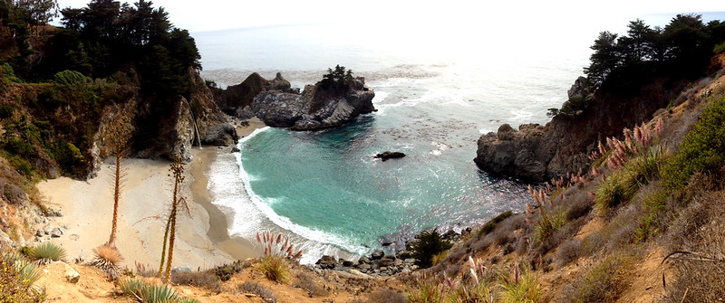 McWay Falls - une cascade dans l'océan de Big Sur en Californie McWay Falls une cascade dans l ocean de Big Sur en Californie 5 McWay-Falls-une-cascade-dans-l-ocean-de-Big-Sur-en-Californie-5