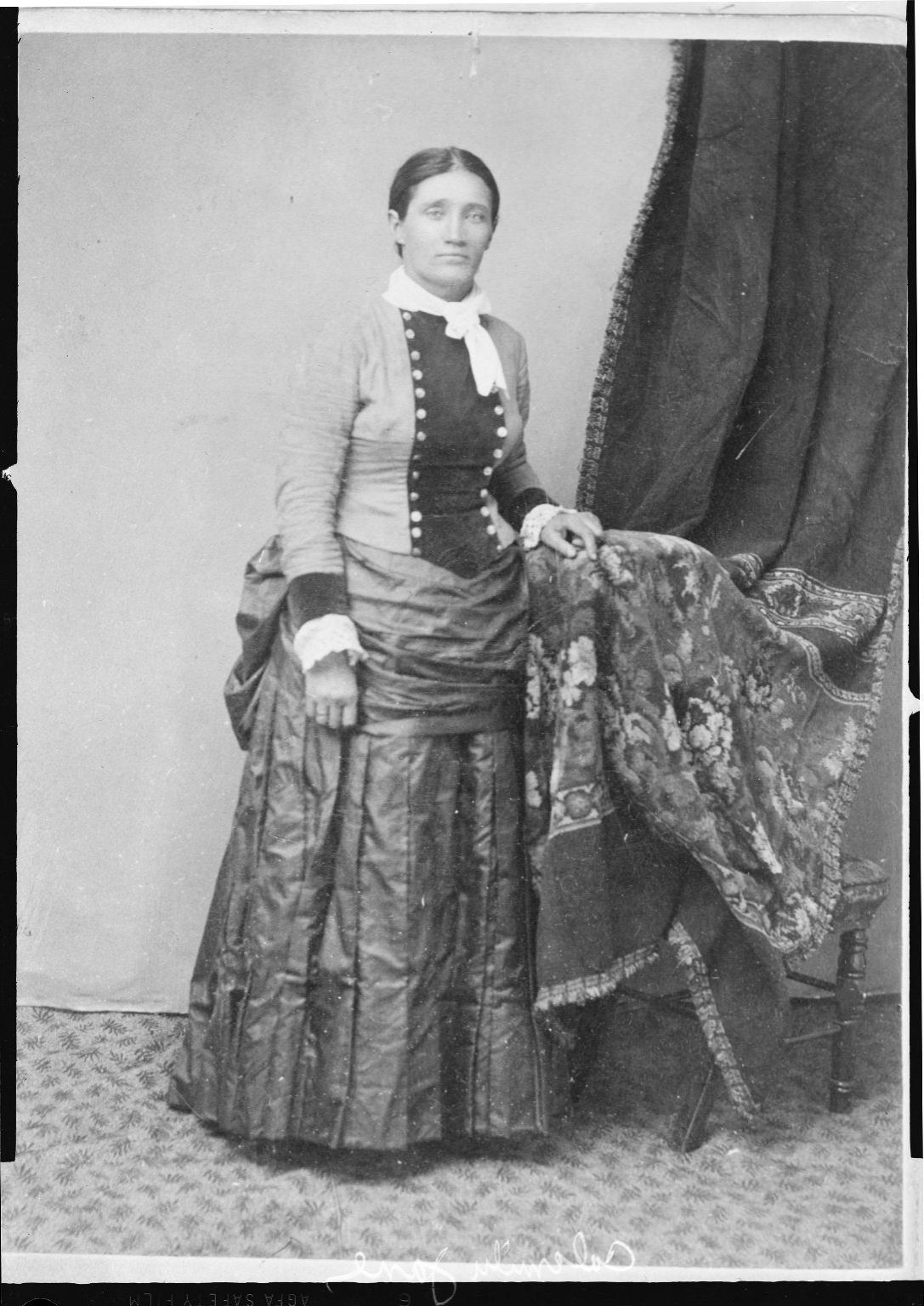 Portrait de Calamity Jane en robe Portrait de Calamity Jane en robe