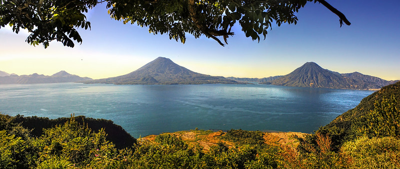 La beauté volcanique du lac Atitlan au Guatemala La beaute volcanique du lac Atitlan au Guatemala 18 La-beaute-volcanique-du-lac-Atitlan-au-Guatemala-18