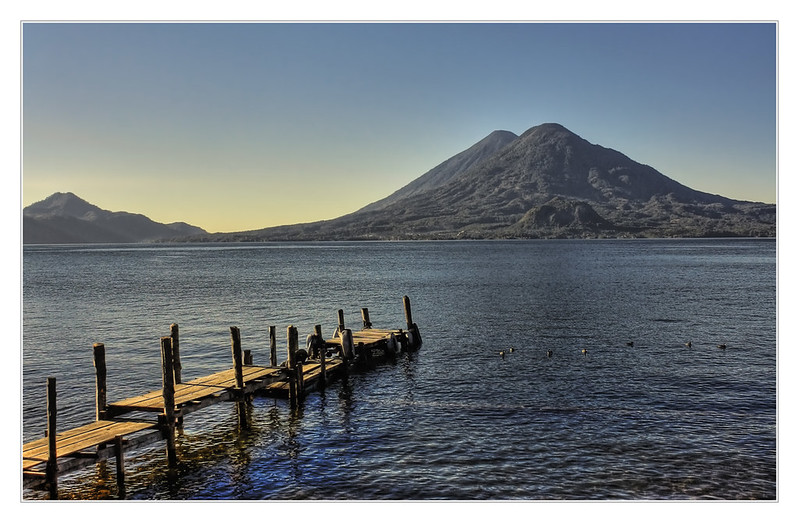 La beauté volcanique du lac Atitlan au Guatemala La beaute volcanique du lac Atitlan au Guatemala 3 La-beaute-volcanique-du-lac-Atitlan-au-Guatemala-3