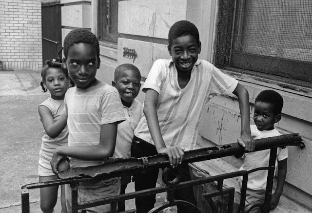 La vie dans les rues de Washington Heights dans les années 1970 La vie dans les rues de Washington Heights dans les annees 1970 12 La-vie-dans-les-rues-de-Washington-Heights-dans-les-annees-1970-12