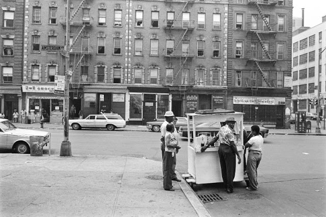 La vie dans les rues de Washington Heights dans les années 1970 La vie dans les rues de Washington Heights dans les annees 1970 31 La-vie-dans-les-rues-de-Washington-Heights-dans-les-annees-1970-31