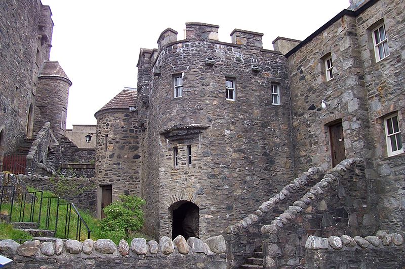 Le château de Eilean Donan, bijou médiéval d'Ecosse Le chateau de Eilean Donan bijou medieval d Ecosse 18 Le-chateau-de-Eilean-Donan-bijou-medieval-d-Ecosse-18