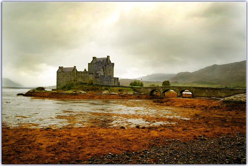 Le château de Eilean Donan, bijou médiéval d'Ecosse Le chateau de Eilean Donan bijou medieval d Ecosse 7 Le-chateau-de-Eilean-Donan-bijou-medieval-d-Ecosse-7