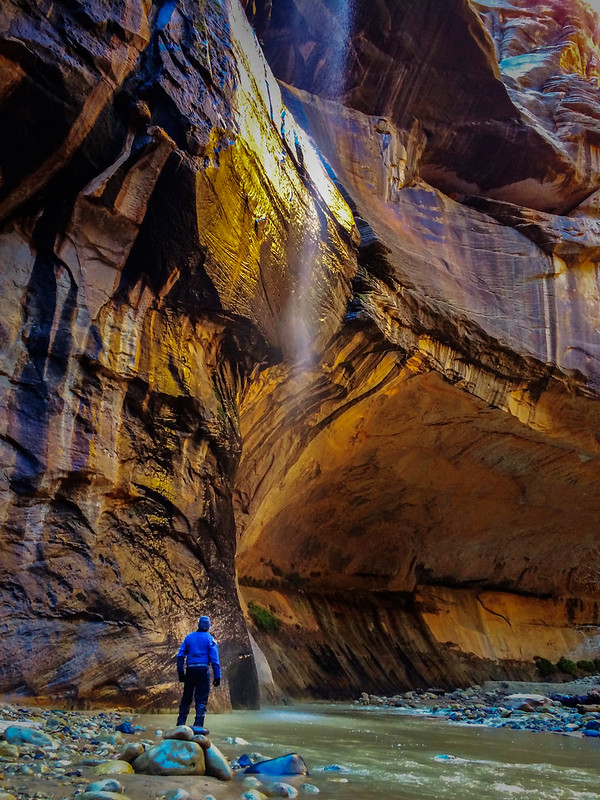 The Narrows - étroit canyon du Zion National Park The Narrows etroit canyon du Zion National Park 9 The-Narrows-etroit-canyon-du-Zion-National-Park-9