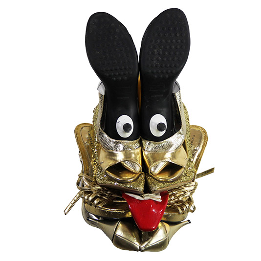 des étonnants masques avec des chaussures par Willie Cole des etonnants masques avec des chaussures par Willie Cole 2 des-etonnants-masques-avec-des-chaussures-par-Willie-Cole-2