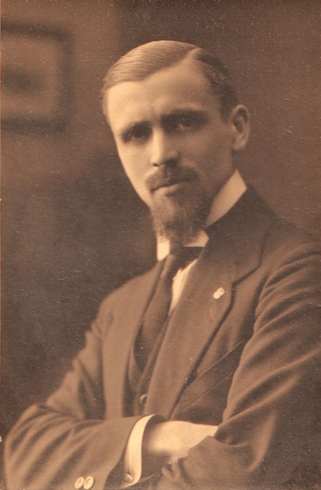 40 portraits d'hommes polonais de la fin du 19eme siècle 40 portraits d hommes polonais de la fin du 19eme siecle 32 40-portraits-d-hommes-polonais-de-la-fin-du-19eme-siecle-32