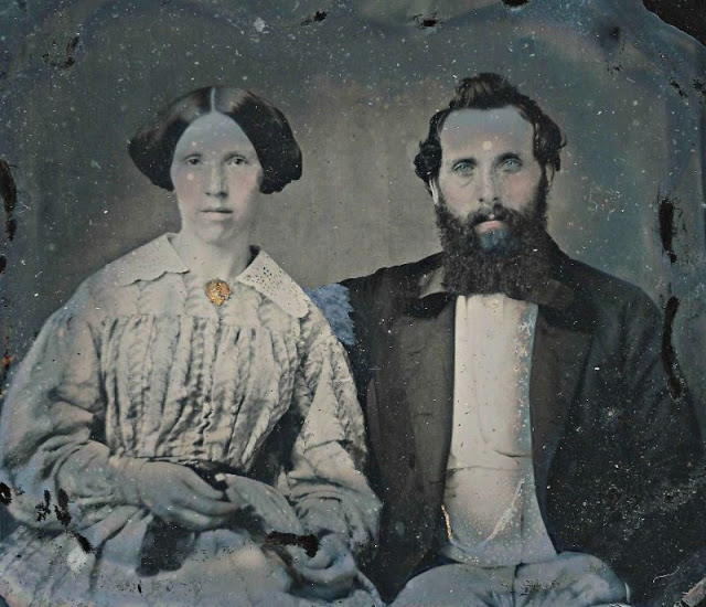 36 portraits de couples du milieu du 19eme siècle Des portraits de couples du milieu du 19eme siecle 1850 1860 28 Des-portraits-de-couples-du-milieu-du-19eme-siecle-1850-1860-28