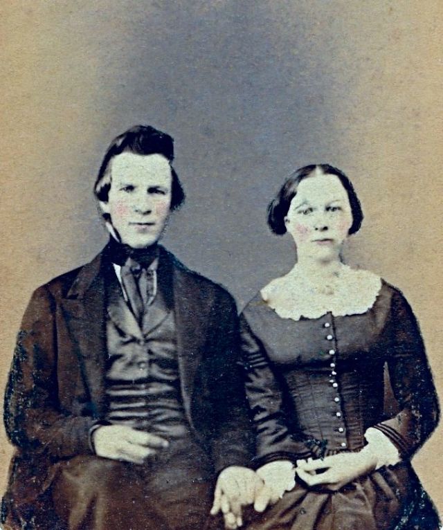 36 portraits de couples du milieu du 19eme siècle Des portraits de couples du milieu du 19eme siecle 1850 1860 35 Des-portraits-de-couples-du-milieu-du-19eme-siecle-1850-1860-35