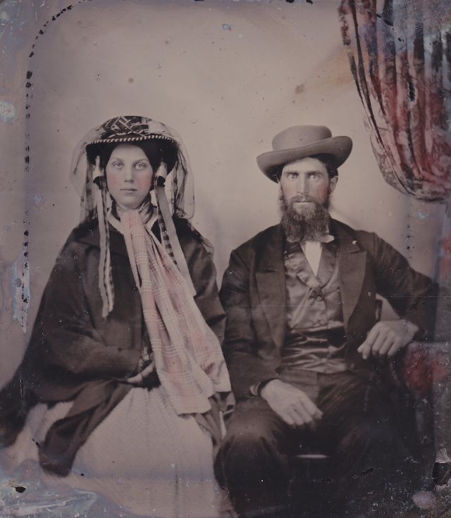 36 portraits de couples du milieu du 19eme siècle Des portraits de couples du milieu du 19eme siecle 1850 1860 7 Des-portraits-de-couples-du-milieu-du-19eme-siecle-1850-1860-7