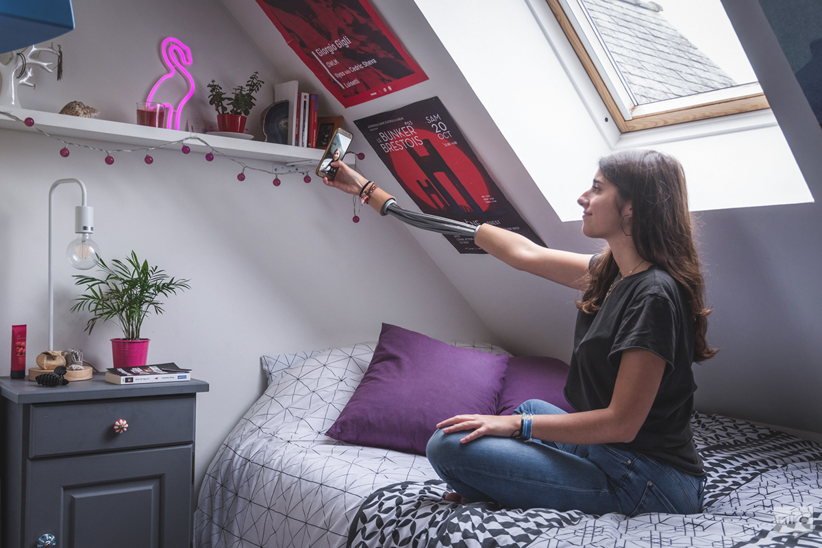 The robot next door - des humains robotisés par Nicolas Bigot The robot next door des humains robotises par Nicolas Bigot 19 The-robot-next-door-des-humains-robotises-par-Nicolas-Bigot-19