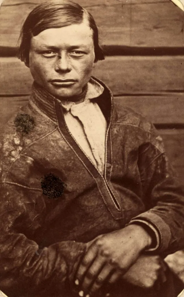 25 portraits de samis au milieu du 19ème siècle 25 portraits de samis au milieu du 19eme siecle laponie suede norvege finlande russie 21 25-portraits-de-samis-au-milieu-du-19eme-siecle-laponie-suede-norvege-finlande-russie-21