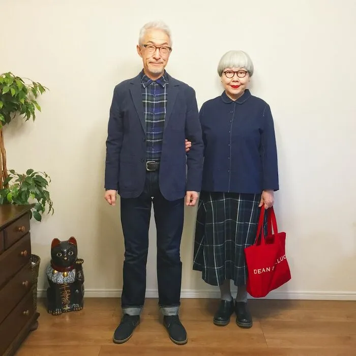 Bon et Pon, ce couple japonais assorti chaque jour depuis de nombreuses années Bon et Pon ce couple japonais assorti chaque jour depuis de nombreuses annees 14 Bon-et-Pon-ce-couple-japonais-assorti-chaque-jour-depuis-de-nombreuses-annees
