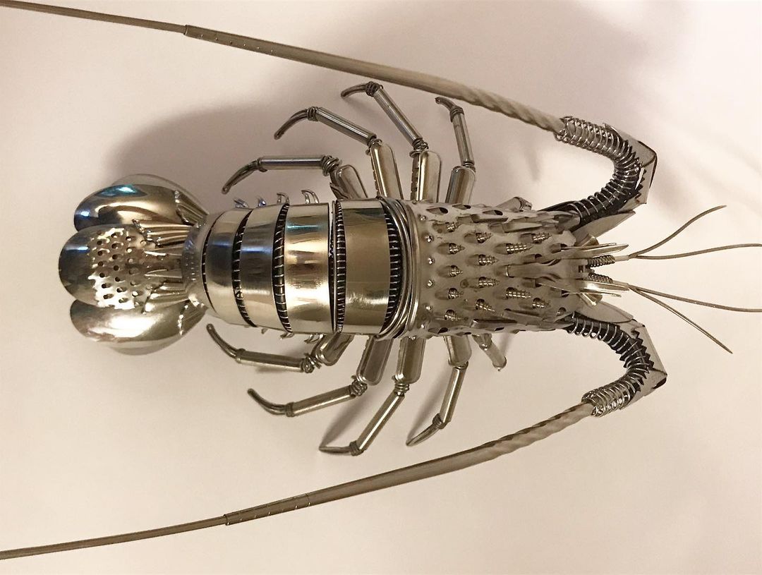 De nouvelles sculptures en couverts par Matt Wilson De nouvelles sculptures en couverts par Matt Wilson couteau fourchette cuillere oiseau 13 De-nouvelles-sculptures-en-couverts-par-Matt-Wilson-couteau-fourchette-cuillere-oiseau-13