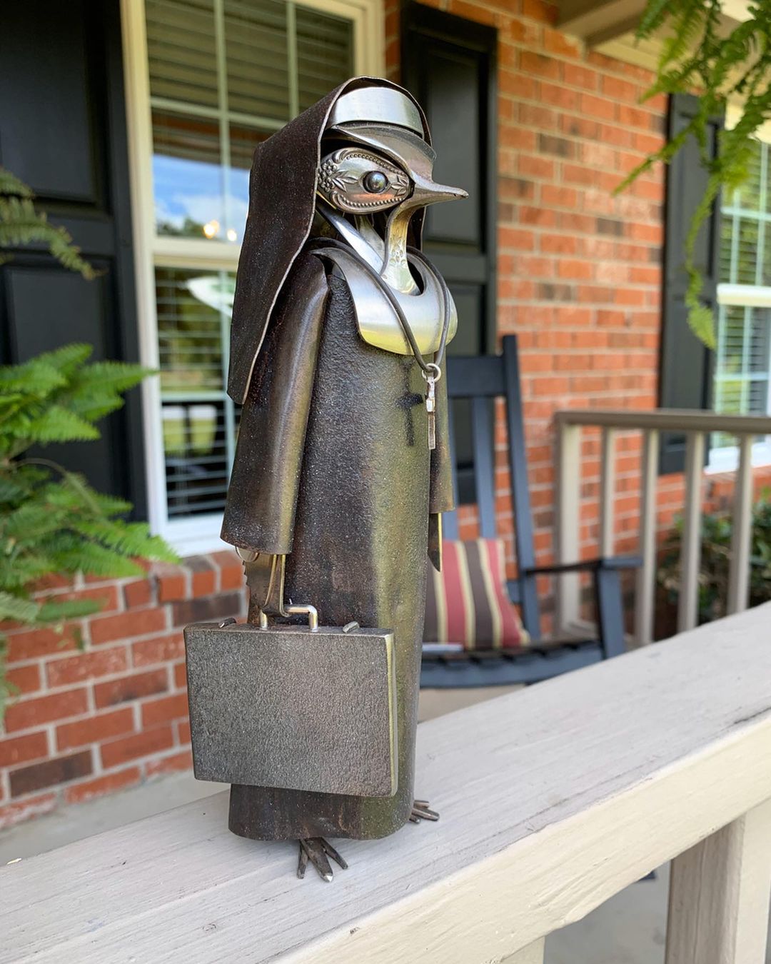 De nouvelles sculptures en couverts par Matt Wilson De nouvelles sculptures en couverts par Matt Wilson couteau fourchette cuillere oiseau 18 De-nouvelles-sculptures-en-couverts-par-Matt-Wilson-couteau-fourchette-cuillere-oiseau-18