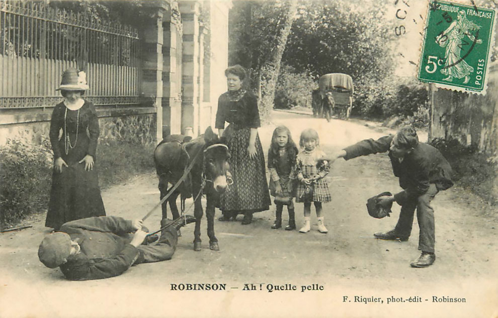 Des gens tombant des ânes dans des cartes postales vintage de Le Plessis-Robinson Des gens tombant des anes dans des cartes postales vintage de Le Plessis Robinson 12 Des-gens-tombant-des-anes-dans-des-cartes-postales-vintage-de-Le-Plessis-Robinson-12