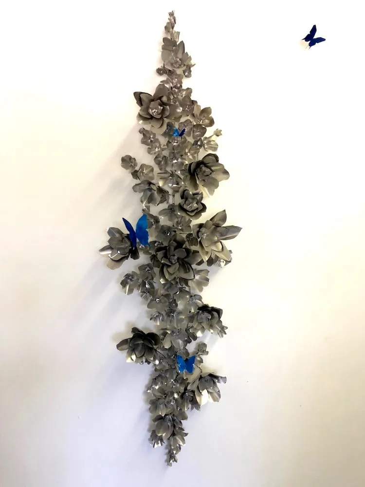 Des papillons s'échappent des cadres dans les sculptures de Vincent Salvo Des papillons s echappent des cadres dans les sculptures de Vincent Salvo 4 Des-papillons-s-echappent-des-cadres-dans-les-sculptures-de-Vincent-Salvo-4