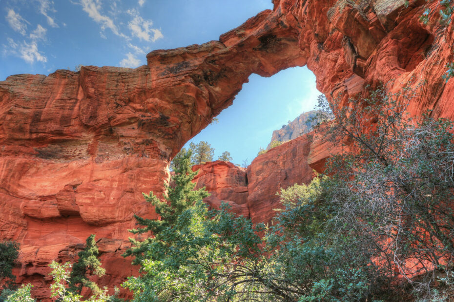 Devil’s Bridge à Sedona : la spectaculaire arche naturelle de l’Arizona Devil s Bridge le pont du diable de l Arizona est une superbe arche rocheuse 2 1 Devil s Bridge le pont du diable de l Arizona est une superbe arche rocheuse 2