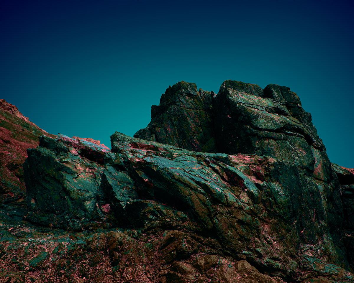 Kynance - les rochers volcaniques surréalistes de Tom Leighton Kynance les rochers volcaniques surrealistes de Tom Leighton 8 Kynance-les-rochers-volcaniques-surrealistes-de-Tom-Leighton-8