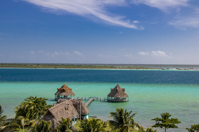 La lagune aux 7 couleurs de Bacalar La lagune aux 7 couleurs de Bacalar yucatan mexique 18 La-lagune-aux-7-couleurs-de-Bacalar-yucatan-mexique-18