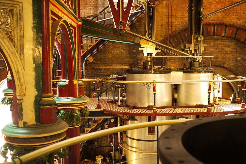 La station de pompage de Crossness : la plus belle station d'épuration du monde La station de pompage de Crossness la plus belle station d epuration du monde 6 La-station-de-pompage-de-Crossness-la-plus-belle-station-d-epuration-du-monde-6