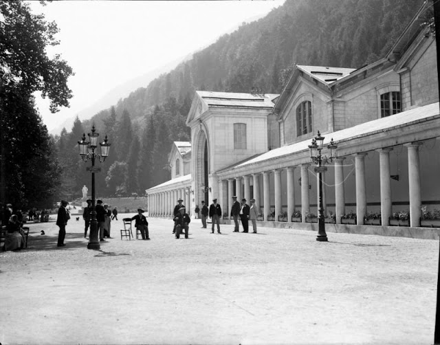 La vie à Bagnères-de-Luchon à la fin du 19ème siècle La vie a Bagneres de Luchon a la fin du 19eme siecle 12 La-vie-a-Bagneres-de-Luchon-a-la-fin-du-19eme-siecle-12