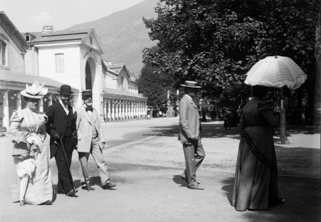 La vie à Bagnères-de-Luchon à la fin du 19ème siècle La vie a Bagneres de Luchon a la fin du 19eme siecle 39 La-vie-a-Bagneres-de-Luchon-a-la-fin-du-19eme-siecle-39