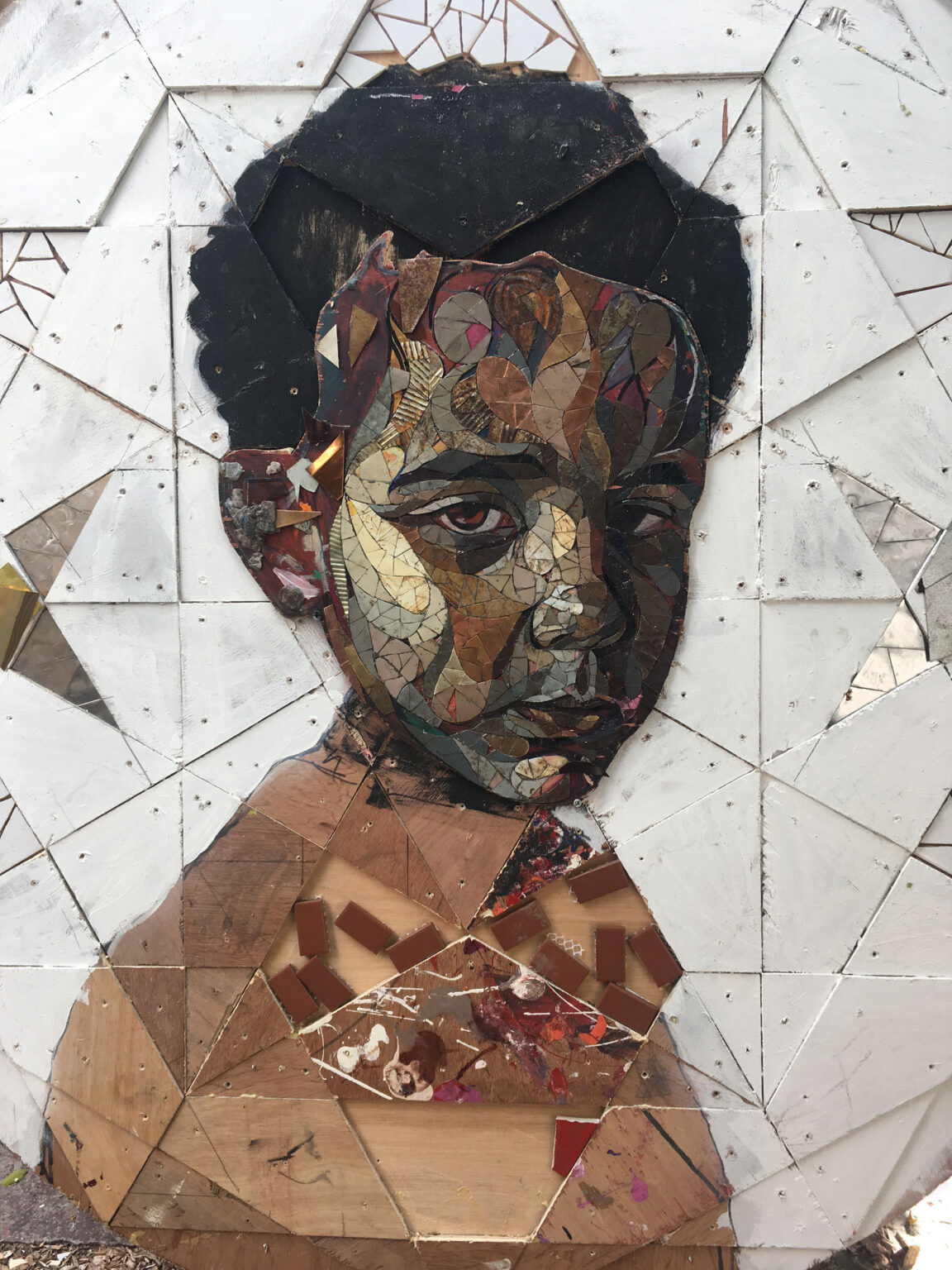 Des visages en recyclage de bouts de métaux par Matt Small des visages en recyclage de bouts de metaux par Matt Small 8 des-visages-en-recyclage-de bouts-de-metaux-par-Matt-Small-8