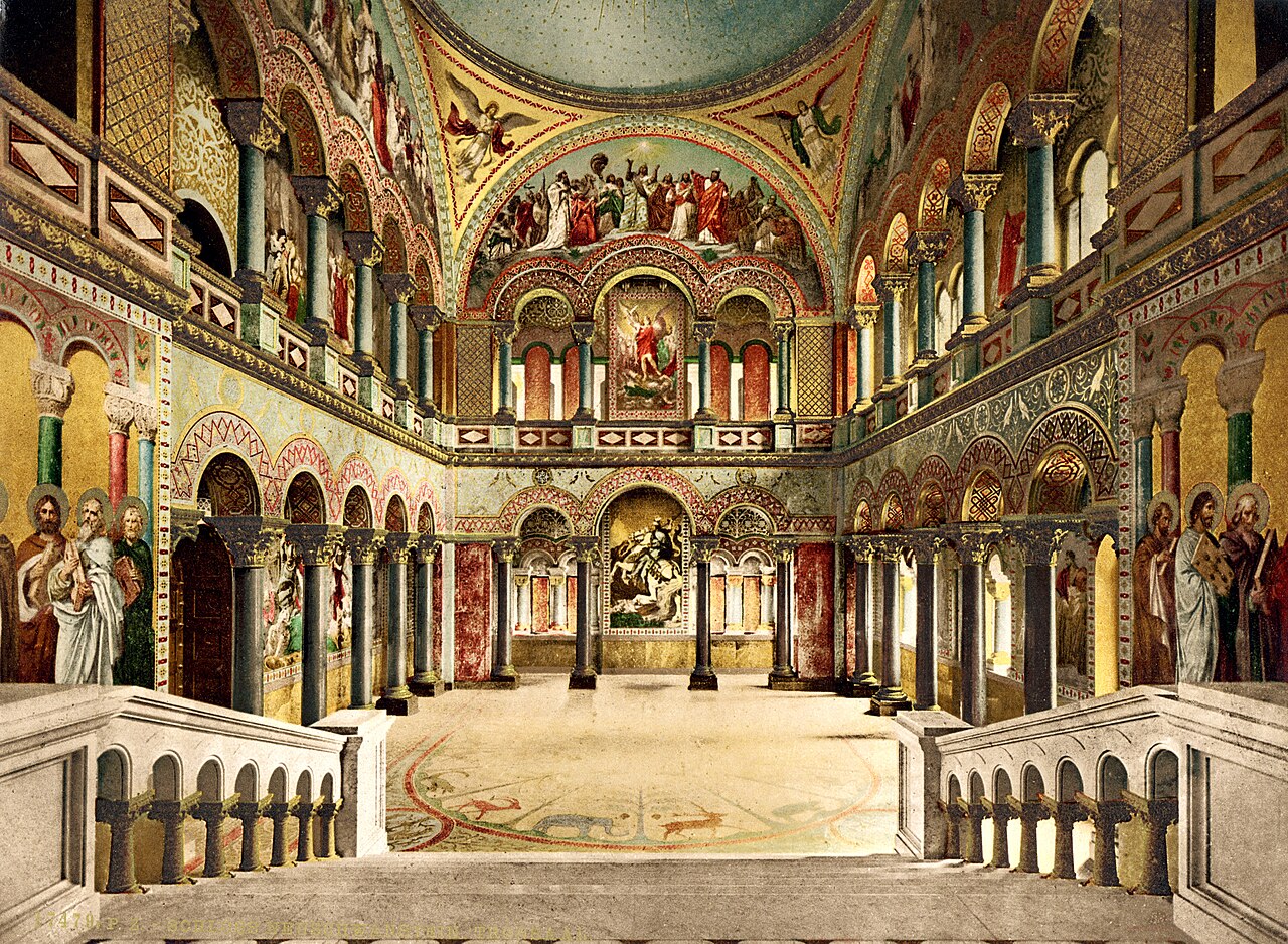Intérieur du château de Neuschwanstein, salle du trône Intérieur du château de Neuschwanstein, salle du trône