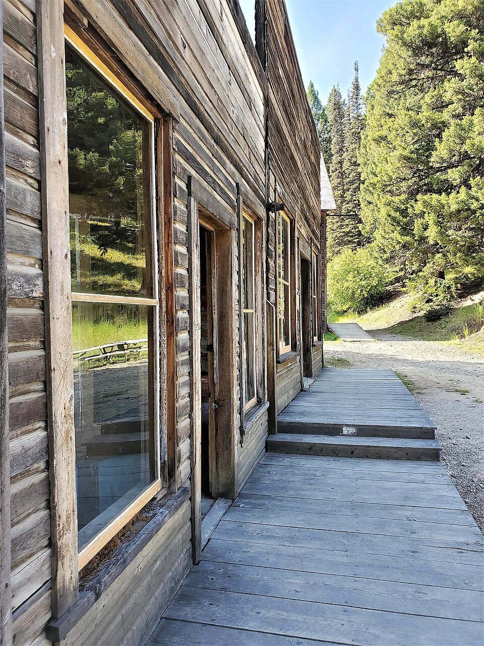 Anciennes boutiques de Garnet Ghost Town dans le Montana Anciennes boutiques de Garnet Ghost Town dans le Montana