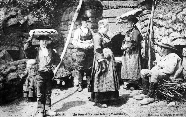 35 cartes postales vintage de la bretagne rurale vers 1900 35 cartes postales vintage de la bretagne rurale vers 1900 france campagne 11 35-cartes-postales-vintage-de-la-bretagne-rurale-vers-1900-france-campagne