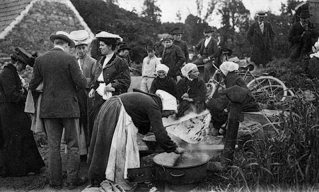 35 cartes postales vintage de la bretagne rurale vers 1900 35 cartes postales vintage de la bretagne rurale vers 1900 france campagne 30 35-cartes-postales-vintage-de-la-bretagne-rurale-vers-1900-france-campagne