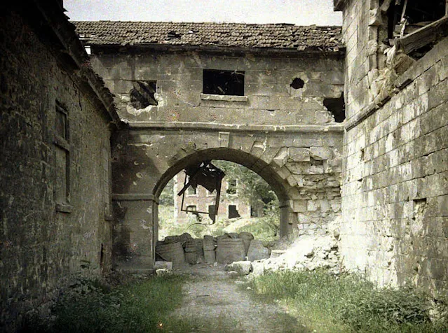 40 photos couleurs rares de la première guerre mondiale par Fernand Cuville 40 photos couleurs rares de la premiere guerre mondiale par Fernand Cuville 27 40-photos-couleurs-rares-de-la-premiere-guerre-mondiale-par-Fernand-Cuville