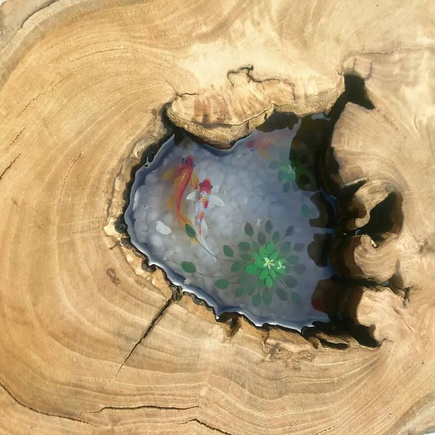 Les stupefiantes peintures en résine 3D de carpes koi et de dragons de Feif Dong Les stupefiantes peintures en resine 3D de carpes koi et de dragons de Feif Dong 2 Les stupefiantes peintures en resine 3D de carpes koi et de dragons de Feif Dong 2