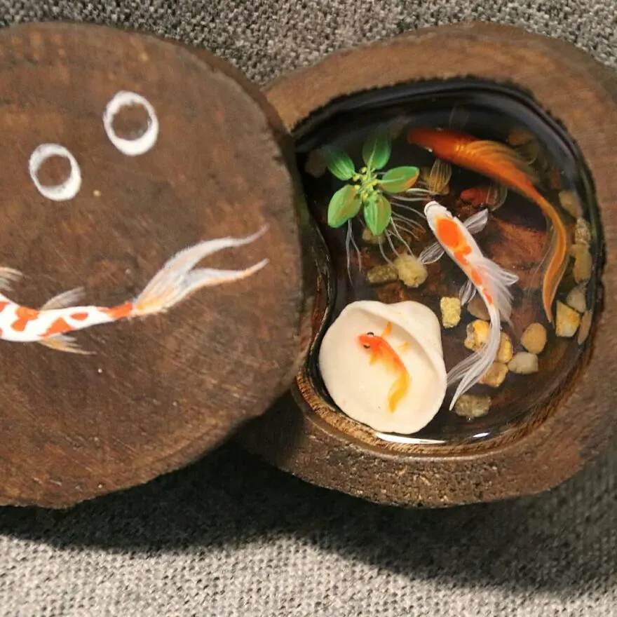 Les stupefiantes peintures en résine 3D de carpes koi et de dragons de Feif Dong Les stupefiantes peintures en resine 3D de carpes koi et de dragons de Feif Dong 20 Les stupefiantes peintures en resine 3D de carpes koi et de dragons de Feif Dong 20