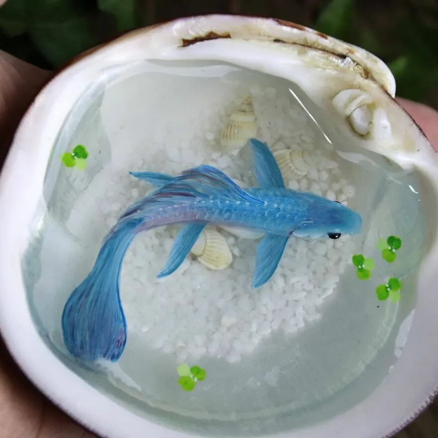 Les stupefiantes peintures en résine 3D de carpes koi et de dragons de Feif Dong Les stupefiantes peintures en resine 3D de carpes koi et de dragons de Feif Dong 3 Les stupefiantes peintures en resine 3D de carpes koi et de dragons de Feif Dong 3