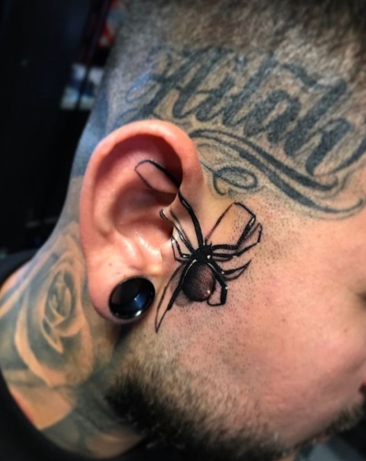 Les tatouages de veuve noire très réalistes de Jesse Garcia Les tatouages de veuve noire tres realistes de Jesse Garcia araignee spider tattoo 20 Les-tatouages-de-veuve-noire-tres-realistes-de-Jesse-Garcia-araignee-spider-tattoo