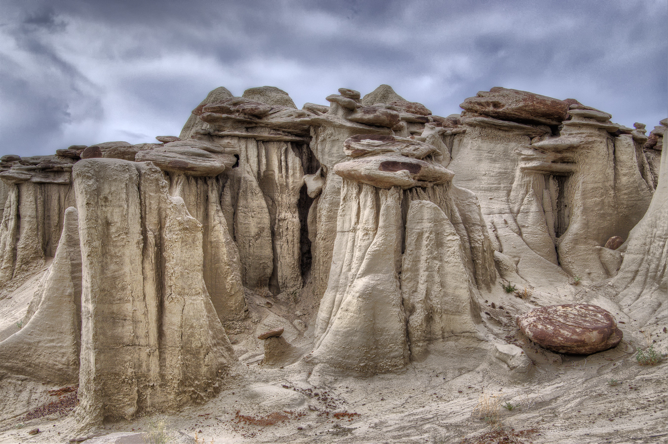 rochers de Ah Shi Sle Pah hoodoos nouveau mexique . Le temple, rochers de Ah Shi Sle Pah hoodoos nouveau mexique .