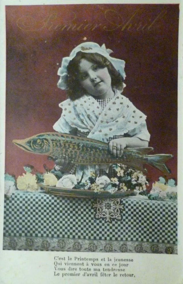 30 cartes postales de petites filles avec un poisson d'avril du début du XXeme siècle 30 cartes postales de petites filles avec un poisson davril du debut du XXeme siecle 20 30-cartes-postales-de-petites-filles-avec-un-poisson-davril-du-debut-du-XXeme-siecle