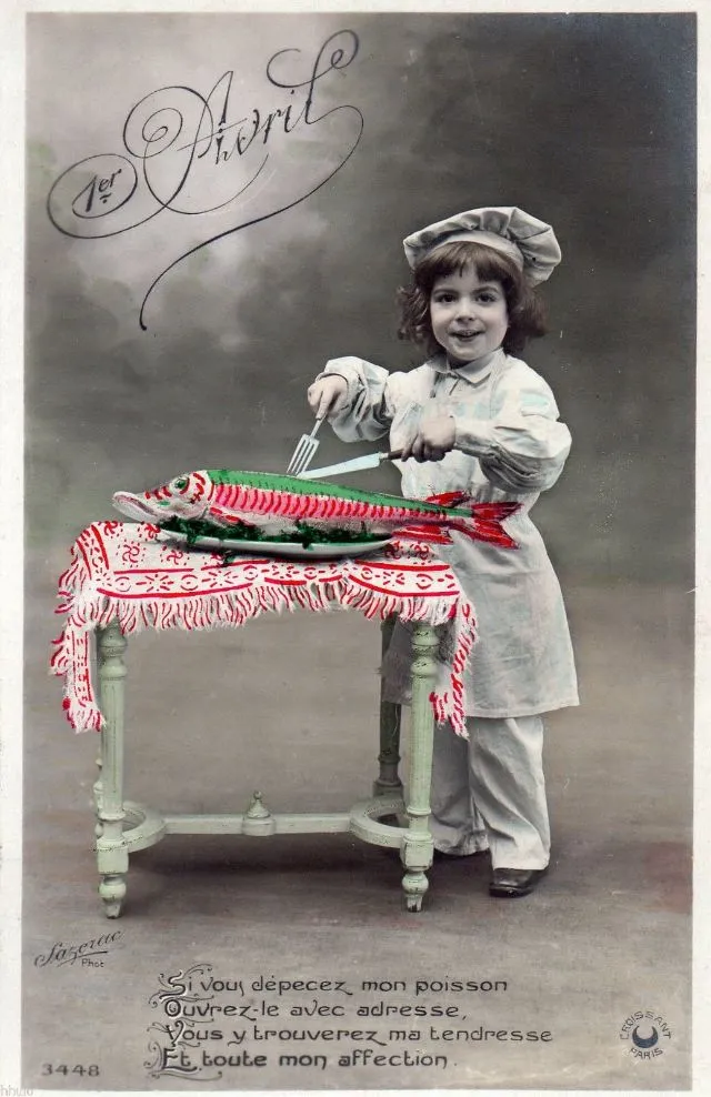 30 cartes postales de petites filles avec un poisson d'avril du début du XXeme siècle 30 cartes postales de petites filles avec un poisson davril du debut du XXeme siecle 5 30-cartes-postales-de-petites-filles-avec-un-poisson-davril-du-debut-du-XXeme-siecle