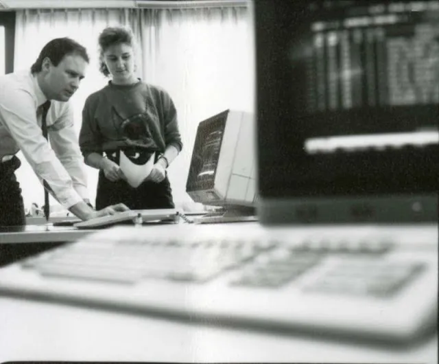 30 photos de bureaux dans les années 70 et 80 30 photos de bureaux dans les annees 70 et 80 melbourne australie 19 30-photos-de-bureaux-dans-les-annees-70-et-80-melbourne-australie