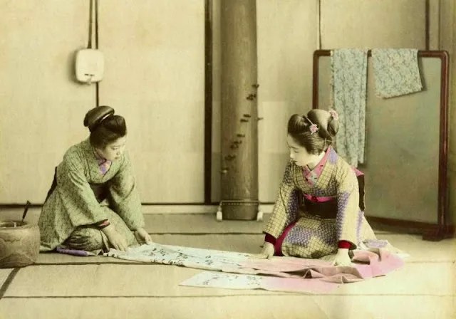 33 japonaises en kimono de la fin du 19ème et du début du 20ème siècles en couleurs 33 japonaises en kimono de la fin du 19eme et du debut du 20eme siecles en couleurs 14 33 japonaises en kimono de la fin du 19eme et du debut du 20eme siecles en couleurs 14