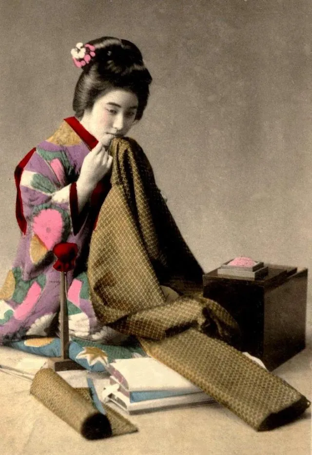 33 japonaises en kimono de la fin du 19ème et du début du 20ème siècles en couleurs 33 japonaises en kimono de la fin du 19eme et du debut du 20eme siecles en couleurs 17 33 japonaises en kimono de la fin du 19eme et du debut du 20eme siecles en couleurs 17