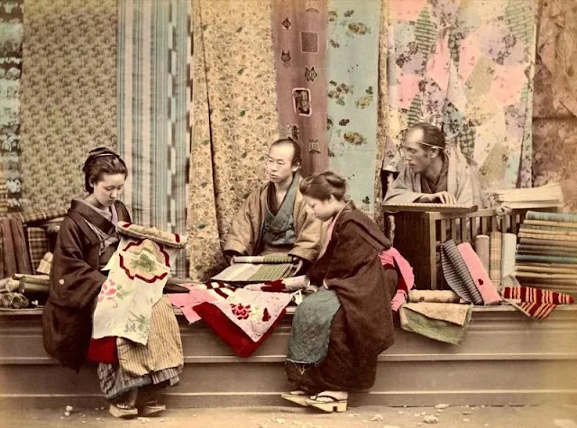 33 japonaises en kimono de la fin du 19ème et du début du 20ème siècles en couleurs 33 japonaises en kimono de la fin du 19eme et du debut du 20eme siecles en couleurs 27 33 japonaises en kimono de la fin du 19eme et du debut du 20eme siecles en couleurs 27