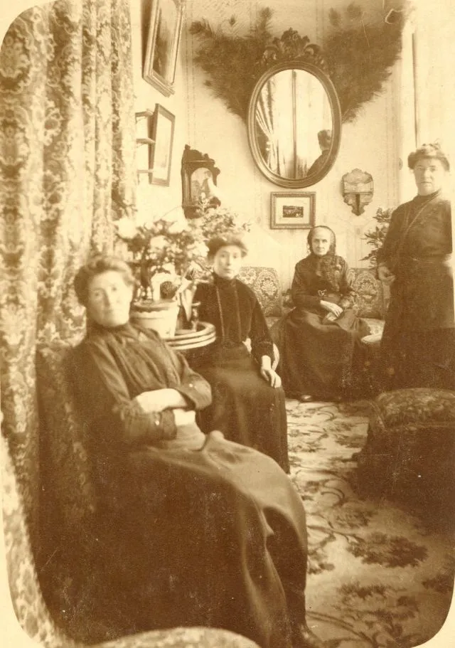 38 photos d' intérieurs de maison du 19eme siècle 38 photos d interieurs de maison du 19eme siecle 17 38-photos-d-interieurs-de-maison-du-19eme-siecle