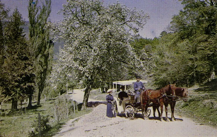 Des photos couleurs autochrome de la Russie avant la révolution par Peter Ivanovich Vedenisov Des photos couleurs autochrome de la Russie avant la revolution par Peter Ivanovich Vedenisov 32 Des-photos-couleurs-autochrome-de-la-Russie-avant-la-revolution-par-Peter-Ivanovich-Vedenisov
