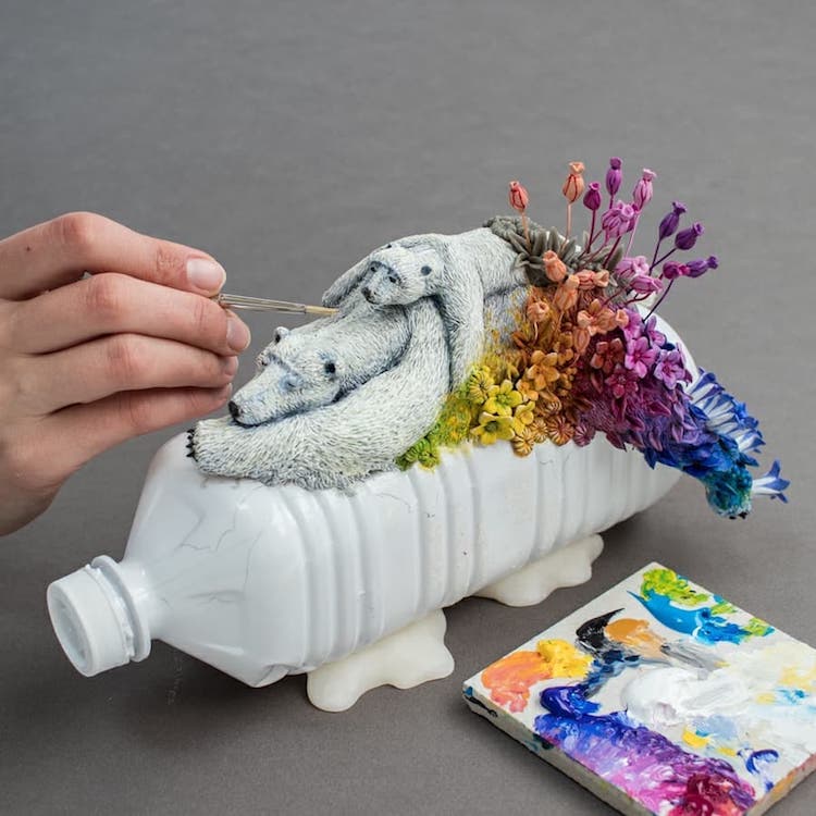 La nature reprend ses droits sur les déchets : les écosystèmes coralliens de Stéphanie Kilgast La transformation de dechets en ecosysteme par Stephanie Kilgast 5 La-transformation-de-dechets-en-ecosysteme-par-Stephanie-Kilgast-5